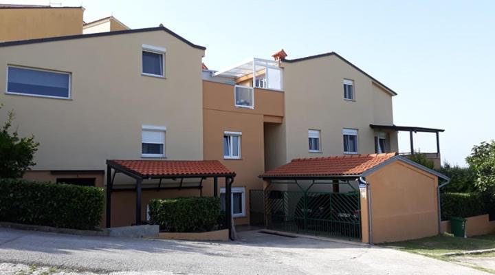 Piranesi With A Parking Space Apartament *